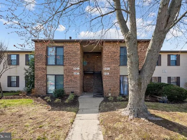 121A Birchfield Ct #121, Mount Laurel, NJ 08054