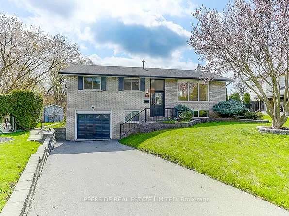 853 Capri Ct E, Oshawa, ON L1H 1S2