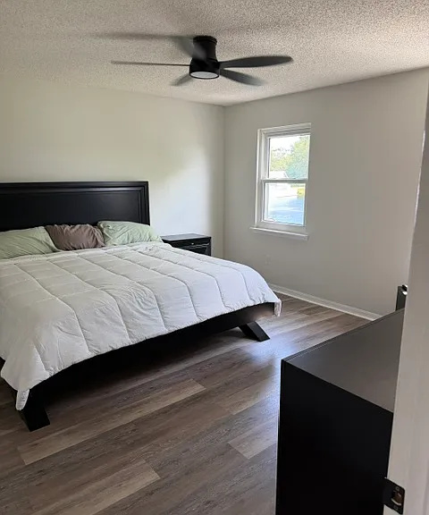 142 Hamilton Dr — Photo 12