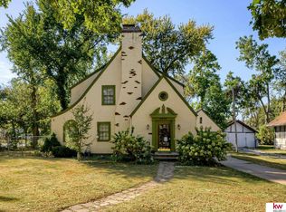 5804 Florence Blvd, Omaha, NE 68110