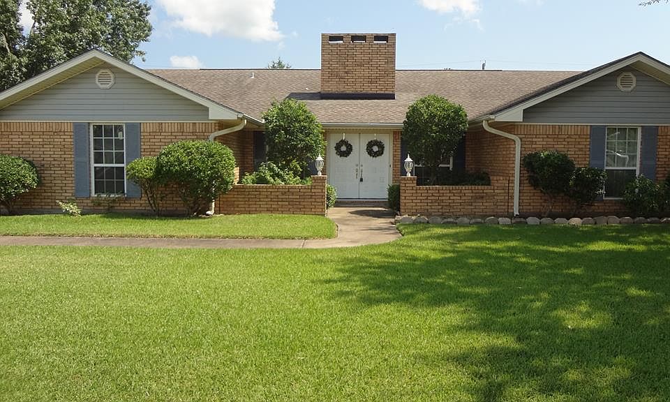1st image of 2602 Highland Blvd