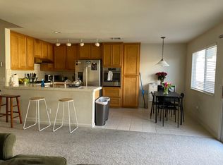 8022 Mammoth Dr, Rohnert Park, CA 94928