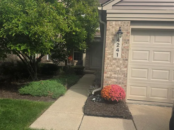 4241 Hunters Cir W #W, Canton, MI 48188