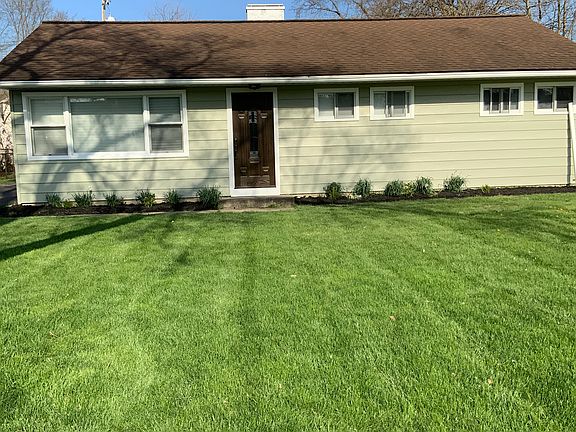 3rd image of 4284 Kerr Dr