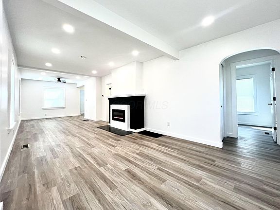 3rd image of 2231 Sale Rd