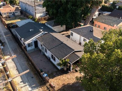 440 E 106th St, Los Angeles, CA, 90003