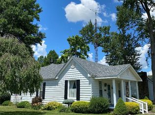217 N Lessie St, Worthington, IN 47471