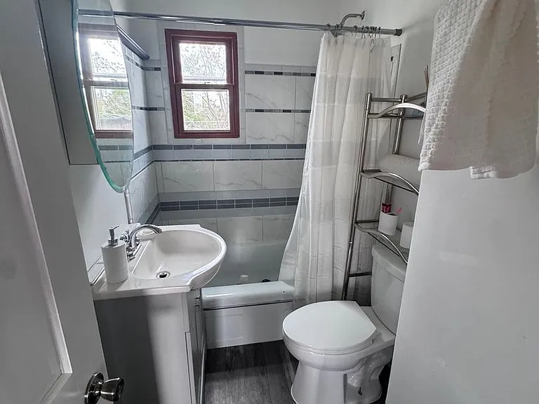 13243 S Baltimore Ave #2 — Photo 8