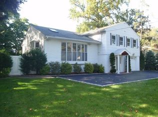 18 Wildway, Scarsdale, NY 10583