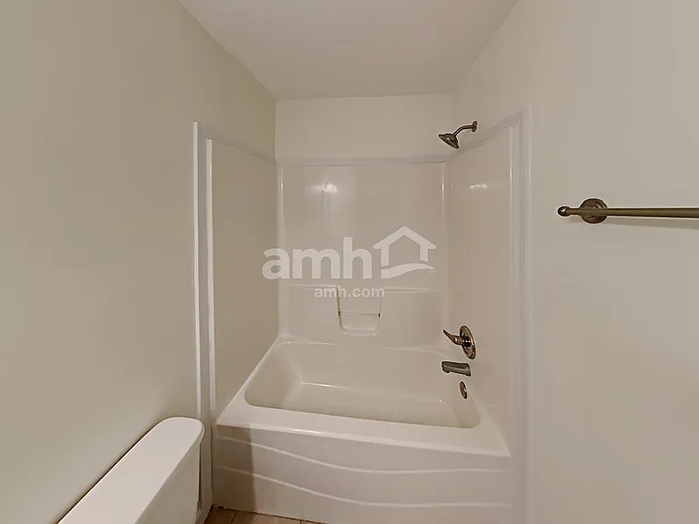 413 Village Way — Photo 13