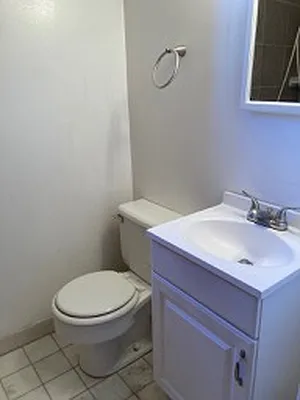 Rented by Apartments by Us | media 15