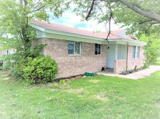 8813 Guadalupe Rd, Fort Worth, TX 76116