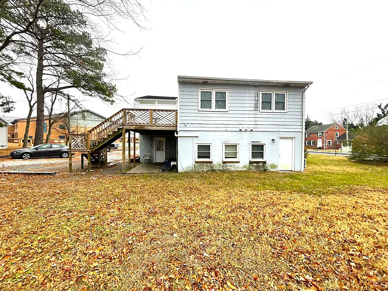 1200 Emerson Ave #C — Photo 6