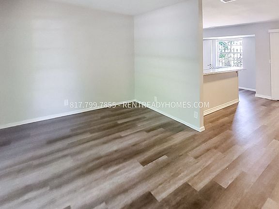 3rd image of 7227 Glen Hts