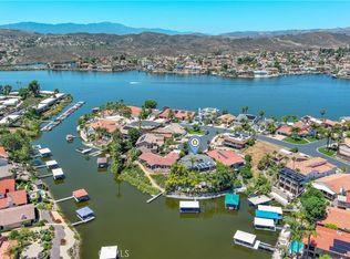 29784 Nautical Ct, Canyon Lake, CA 92587