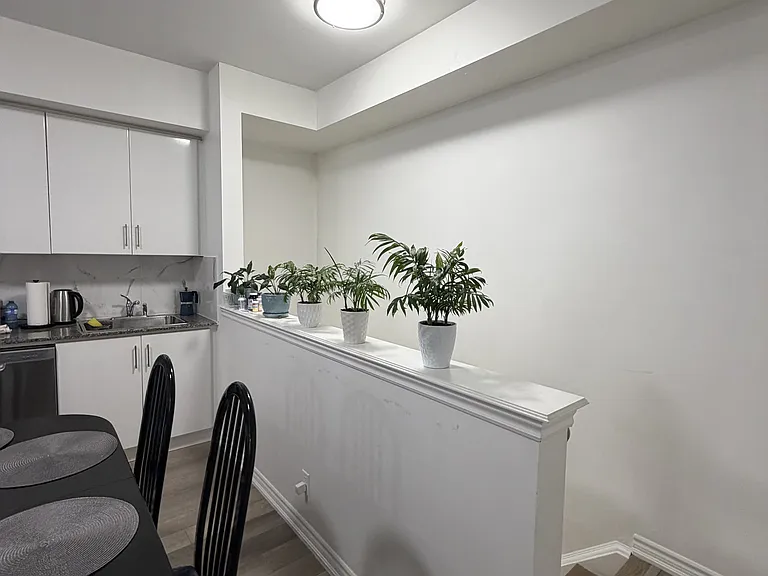 30 Carnation Ave #77 — Photo 14