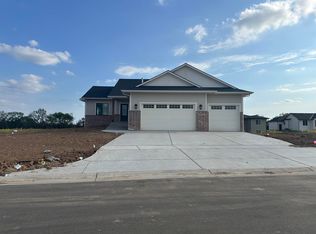 3545 S Linden Ct, Wichita, KS 67210