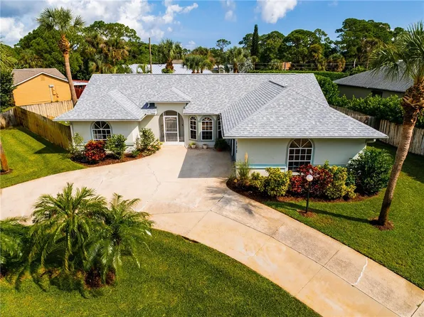 502 Melrose Ln, Sebastian, FL 32958