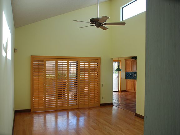dining room/kitchen patio