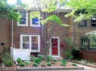 2141 Golf Course Dr, Reston, VA 20191