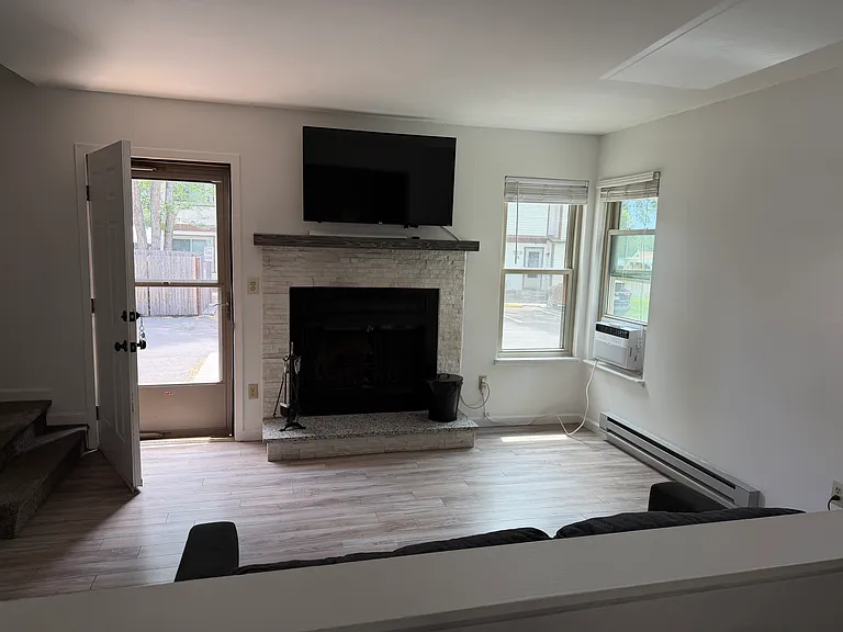 749 Alexander Rd #A — Photo 3