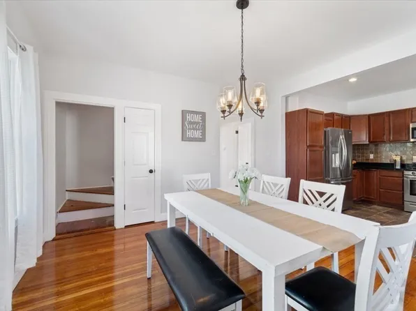 59 Garfield St, Fall River, MA 02721