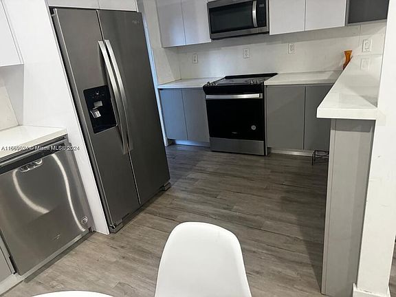5th image of 843 SW 20th St #843