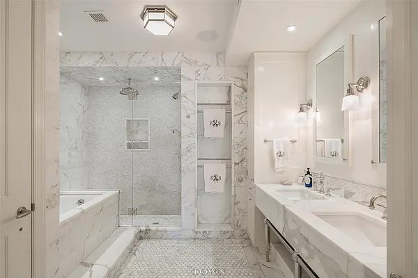 Sold by Town Residential | media 5