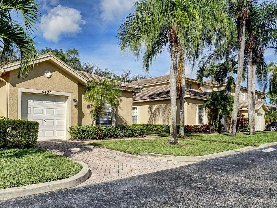 1st image of 6430 Park Lake Cir
