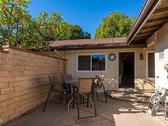 2nd image of 661 Bandera Dr