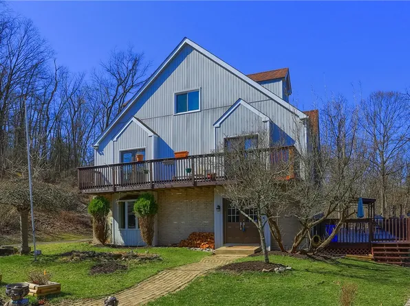 160 Wallace Dr, Monroeville, PA 15146
