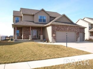 612 Grandyle Dr, Washington, IL