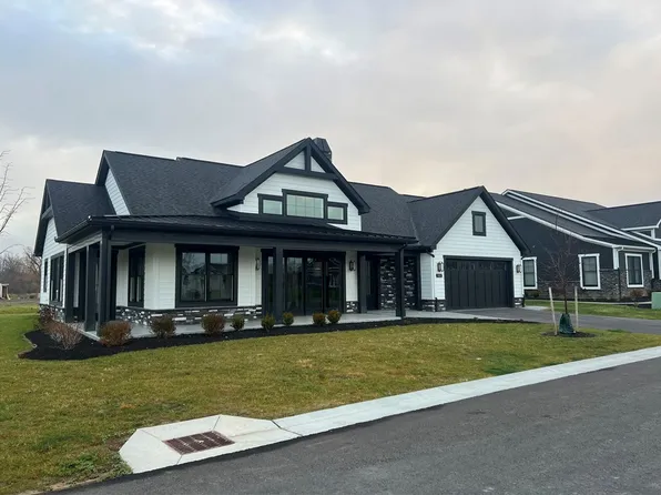 302 Charles Herrmann Way, Penn Yan, NY 14527