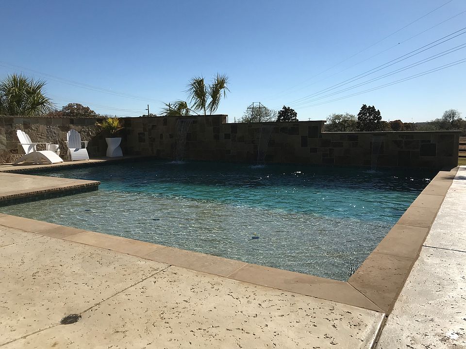 1st image of 105 Quiet Hill Cir