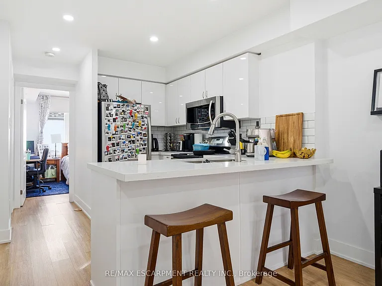 12 Sudbury St #1808 — Photo 8