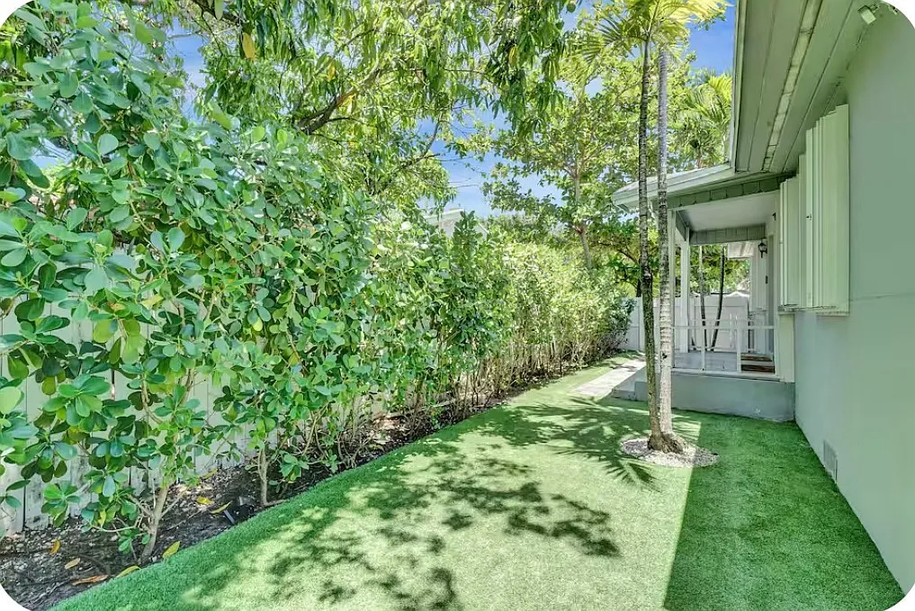2 bed, 724 sqft, $2,750 — Photo 4