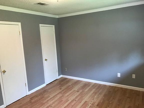 3rd image of 2622 W Angela Cir