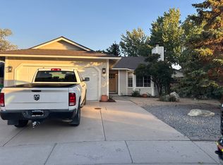 610 Boulder Cir, Dayton, NV 89403