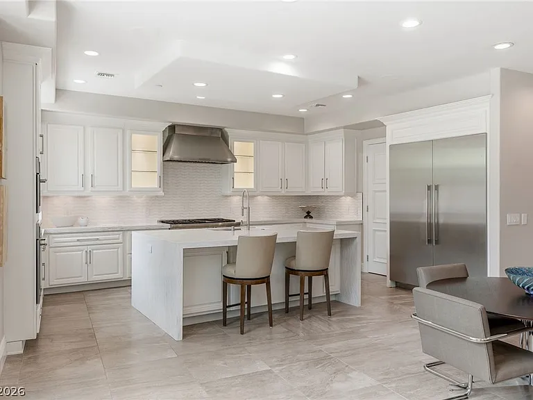 9101 Alta Dr #1 — Photo 22