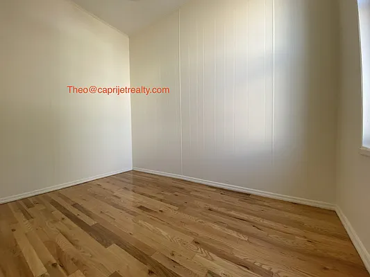 Rented by Capri Jet Realty Corp | media 9