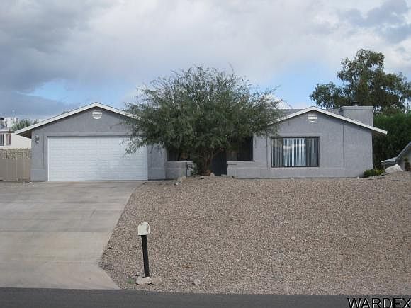 1st image of 1410 Catherine Dr