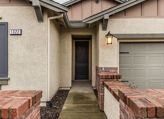 5th image of 1322 Newton Dr