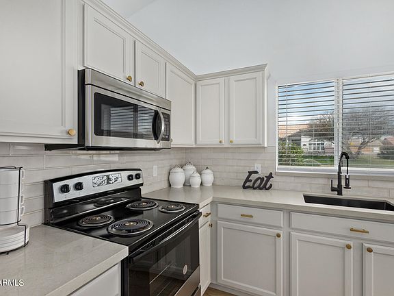 5th image of 4567 E MEADOW LARK Way