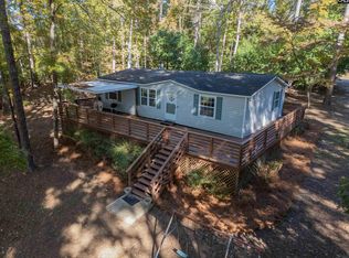 938 Blacksgate Rd E, Prosperity, SC 29127