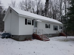 300 Oak St, Oakland, ME 04963