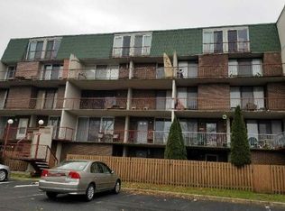 4521 Forest Ln #B-2, Schwenksville, PA 19473