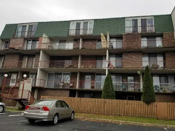 4521 Forest Ln #B-2, Schwenksville, PA 19473