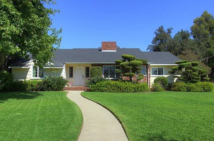 Traditional curb appeal