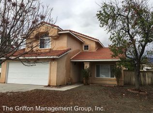 1083 Reinhart St, San Jacinto, CA 92583