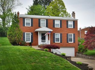 1302 Deerfield Dr, Monroeville, PA 15146
